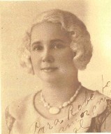 pict33.jpg [159x193]